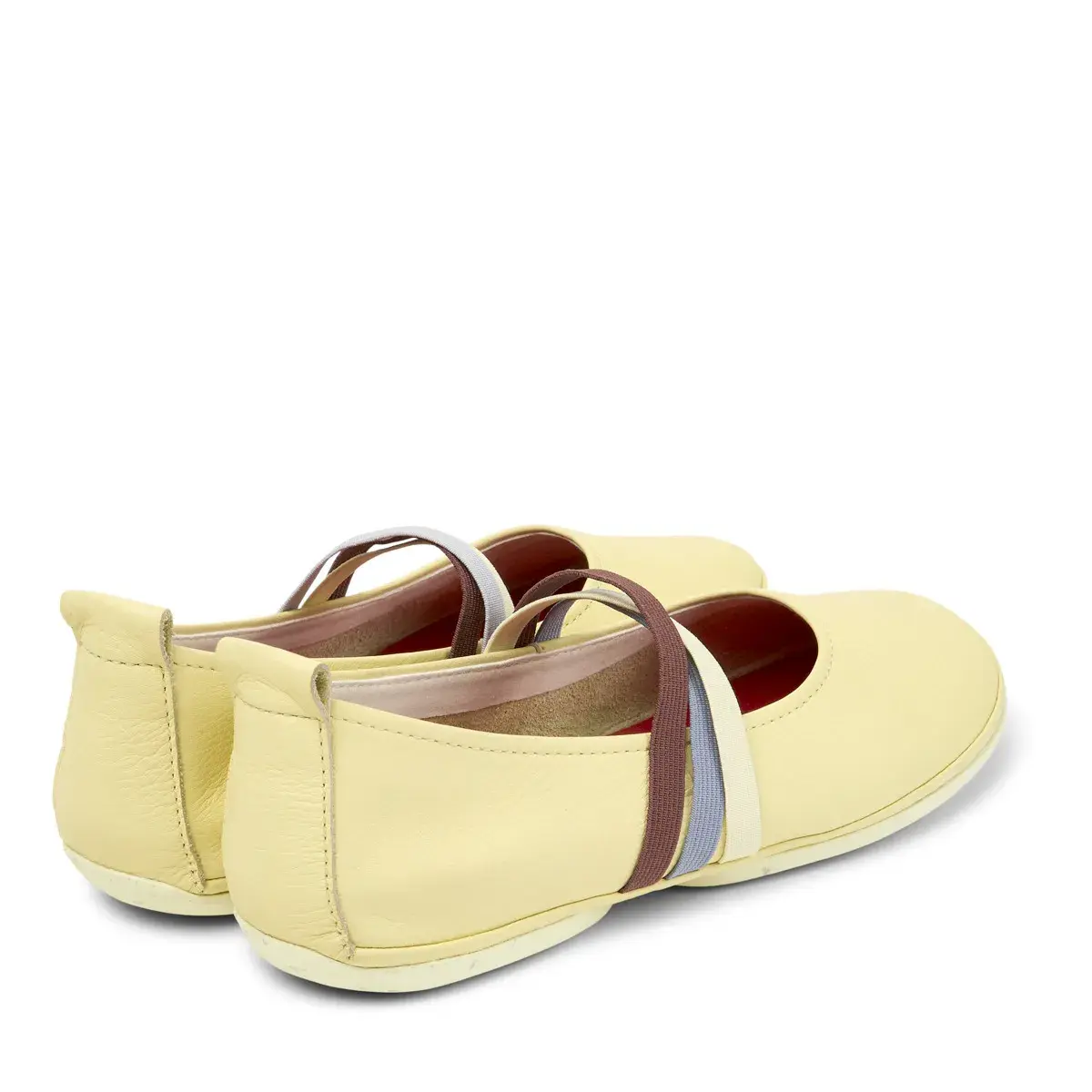 Gelbe Lederballerinas mit Riemen