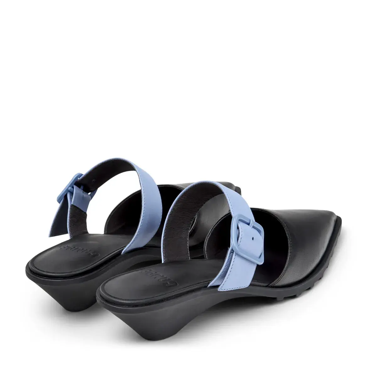 Spitz zulaufender Leder-Mule mit Schnalle
