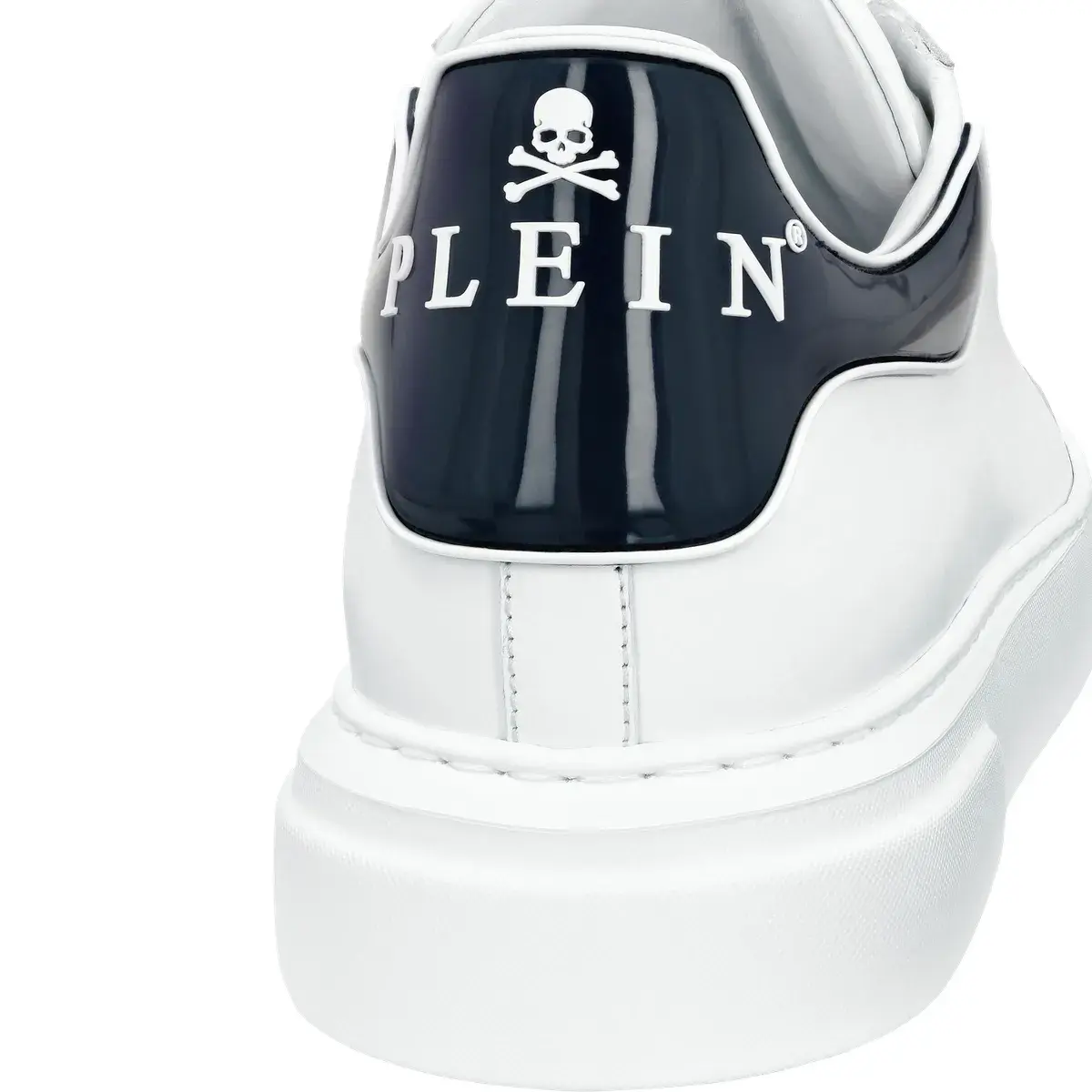 Plateau-Sneaker mit niedrigem Schaft