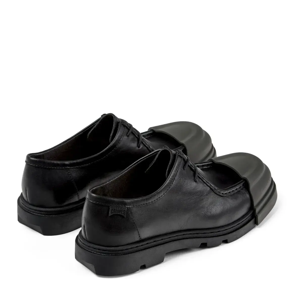 Schwarzer Derby-Schuh aus Leder mit Kappe