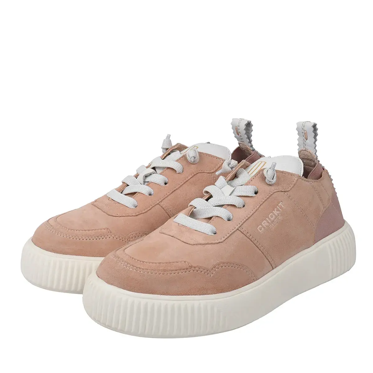 Niedrige Plateau-Sneakers aus Wildleder