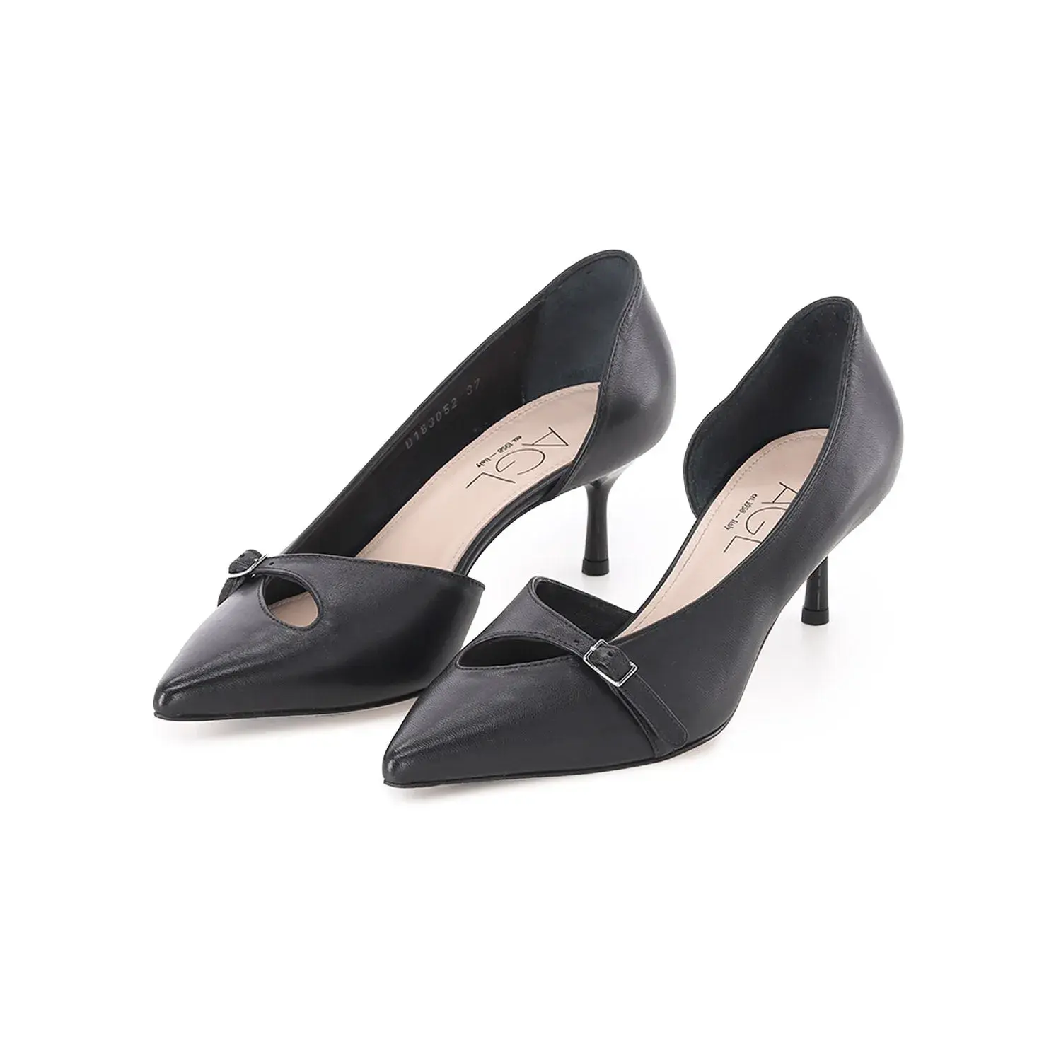 Pumps mit spitzer Zehe und Kitten-Absatz