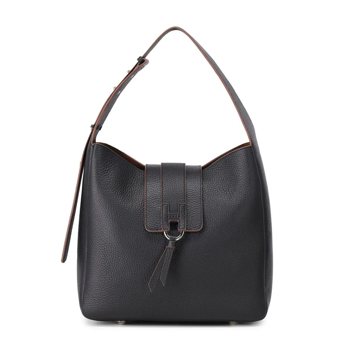 Schultertasche aus genarbtem Leder mit Klappe
