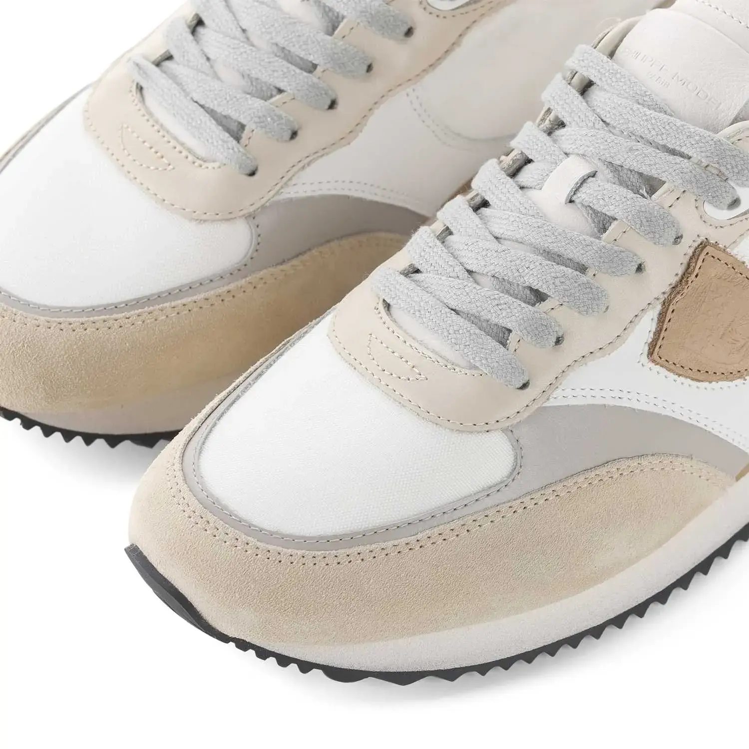 Retro-Runner Low-Top Sneakers