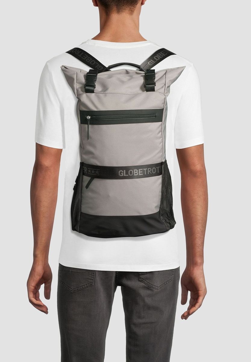 Funktionaler Reiserucksack mit Laptopfach