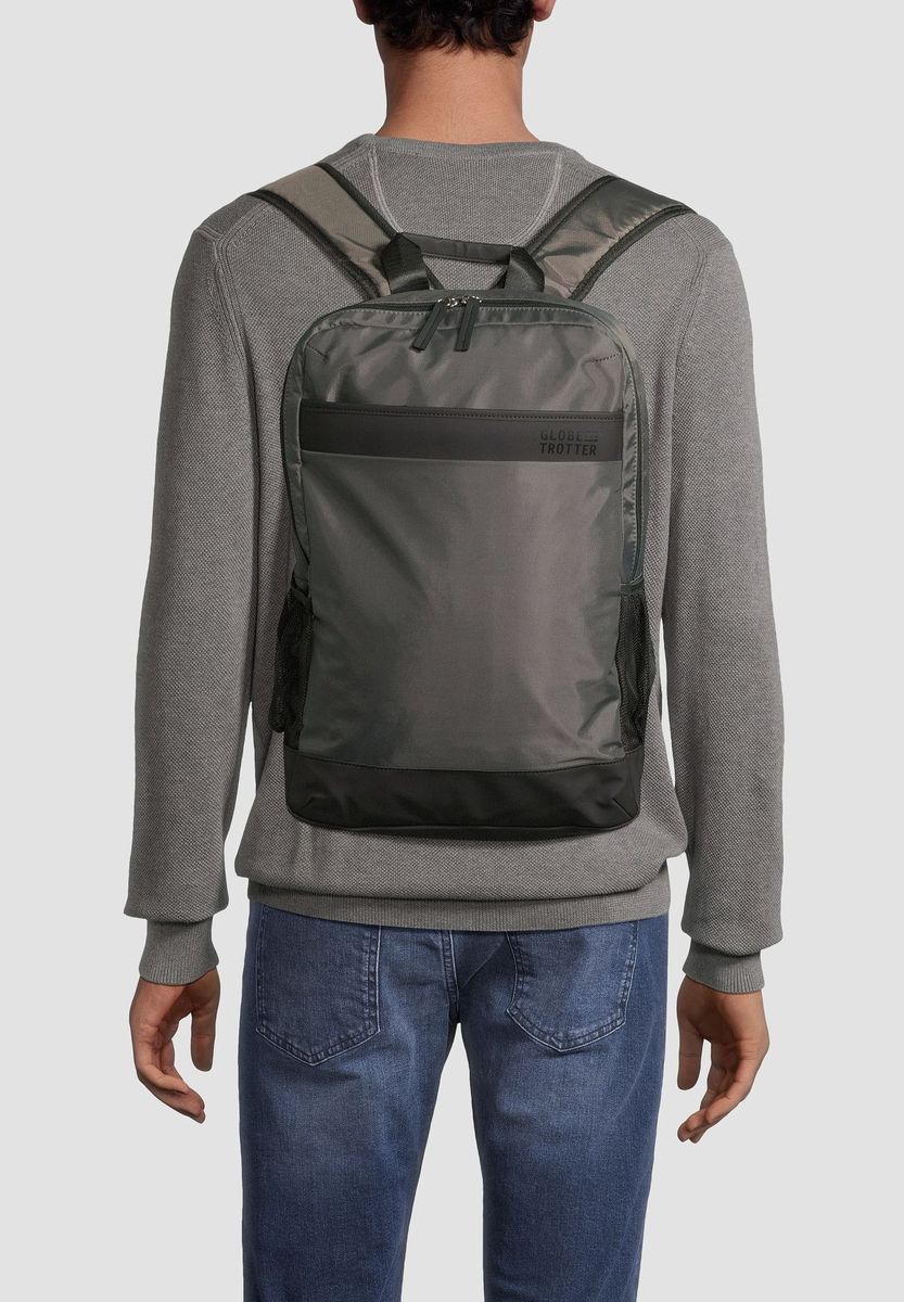 Funktionaler Laptop-Rucksack mit RFID-Schutz