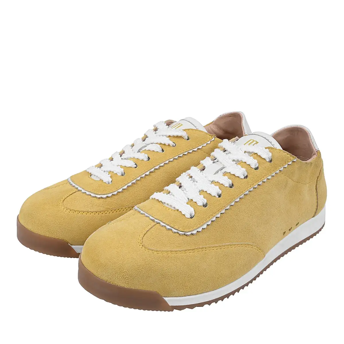 Retro-inspirierte Wildleder-Sneakers
