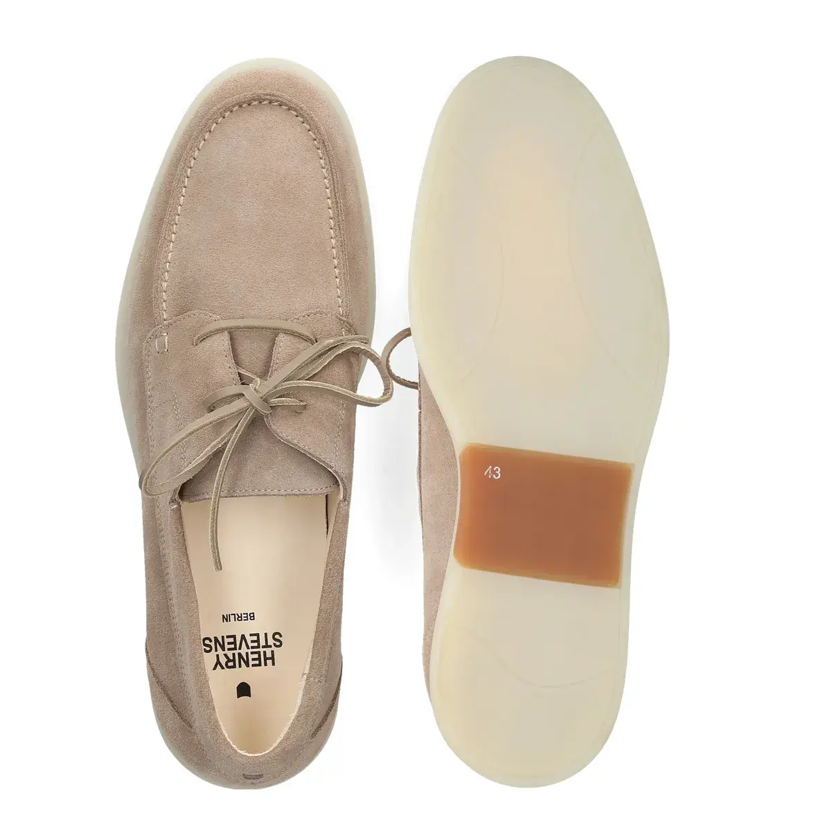 Beiger Bootsschuh aus Wildleder