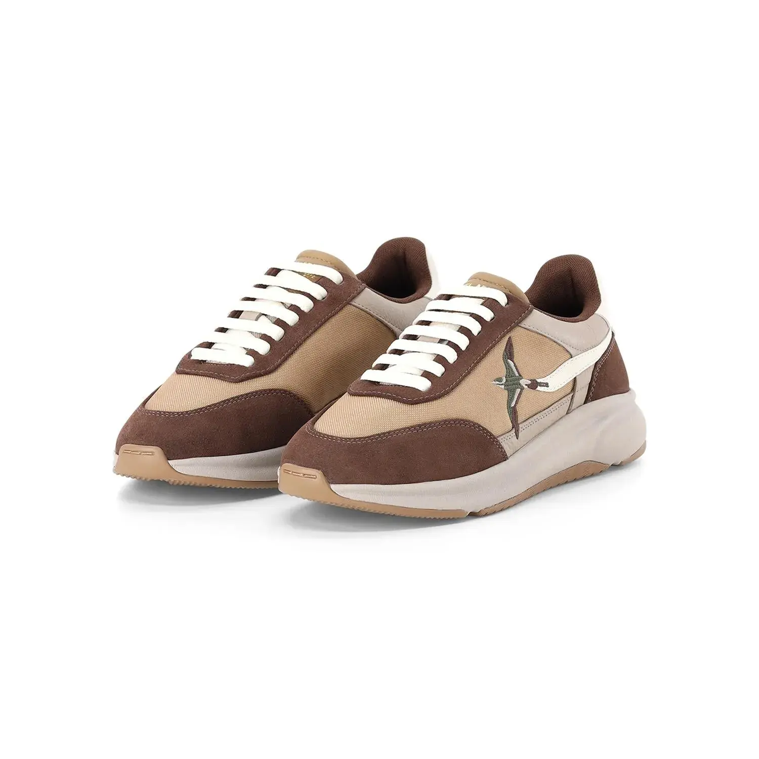Genesis Neo Bird Low-Top Sneaker