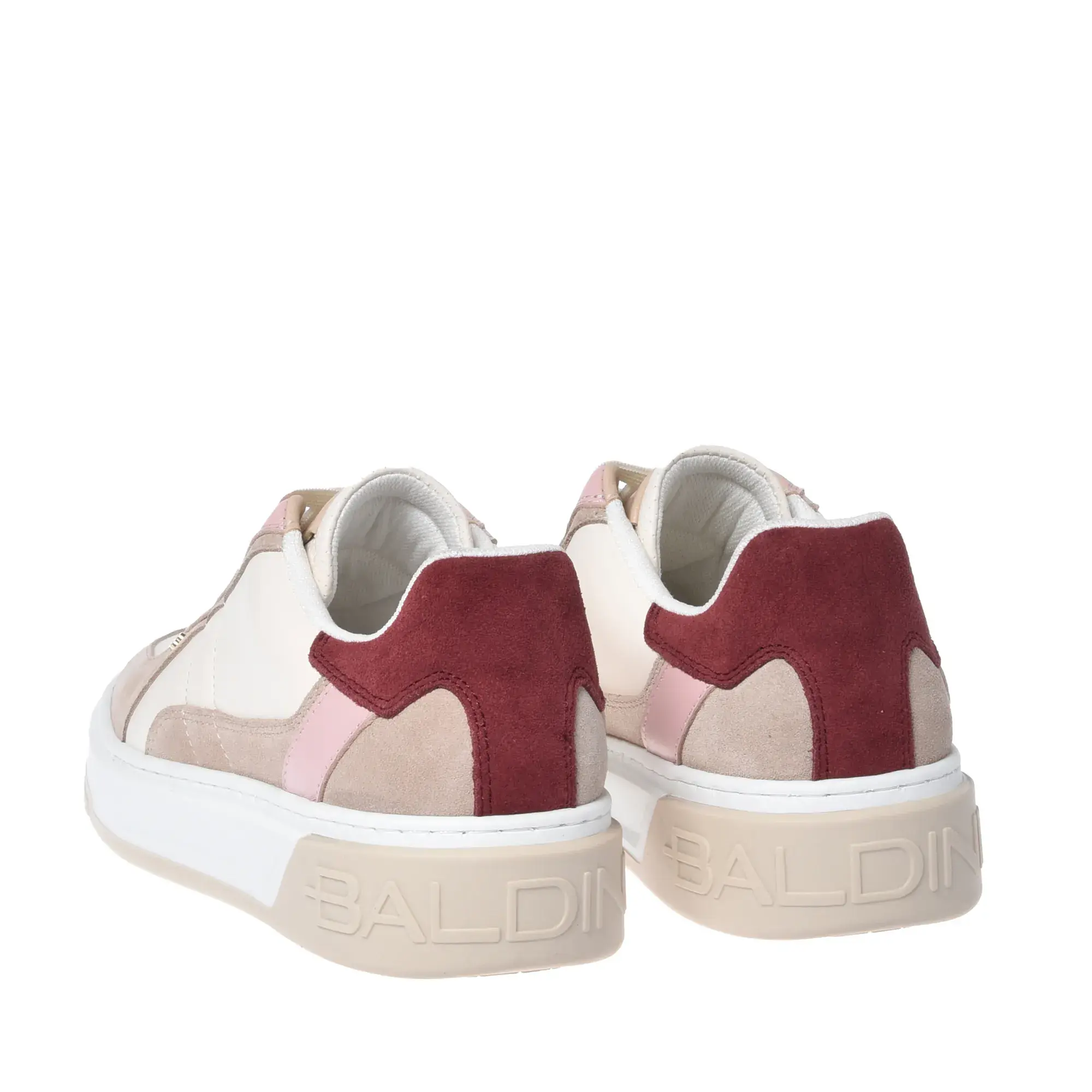 Low-Top Wildleder-Leder-Sneakers mit Panels