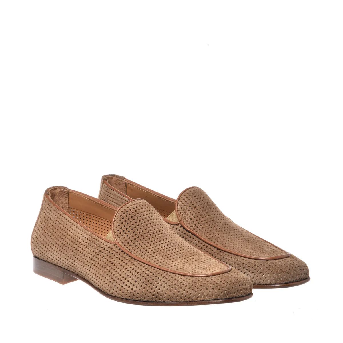 Perforierte Wildleder-Slipper