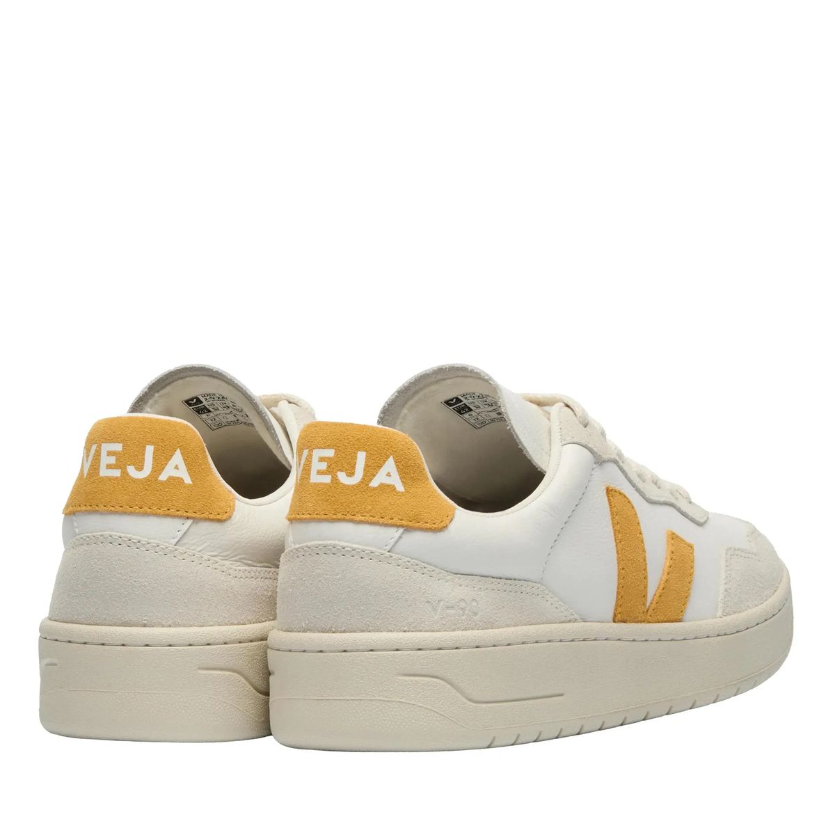 Retro-inspirierte V-90 Leder-Sneakers
