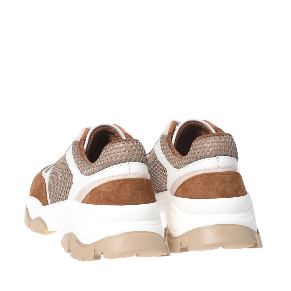 Braunfarbene Sneaker aus Wildleder und Mesh