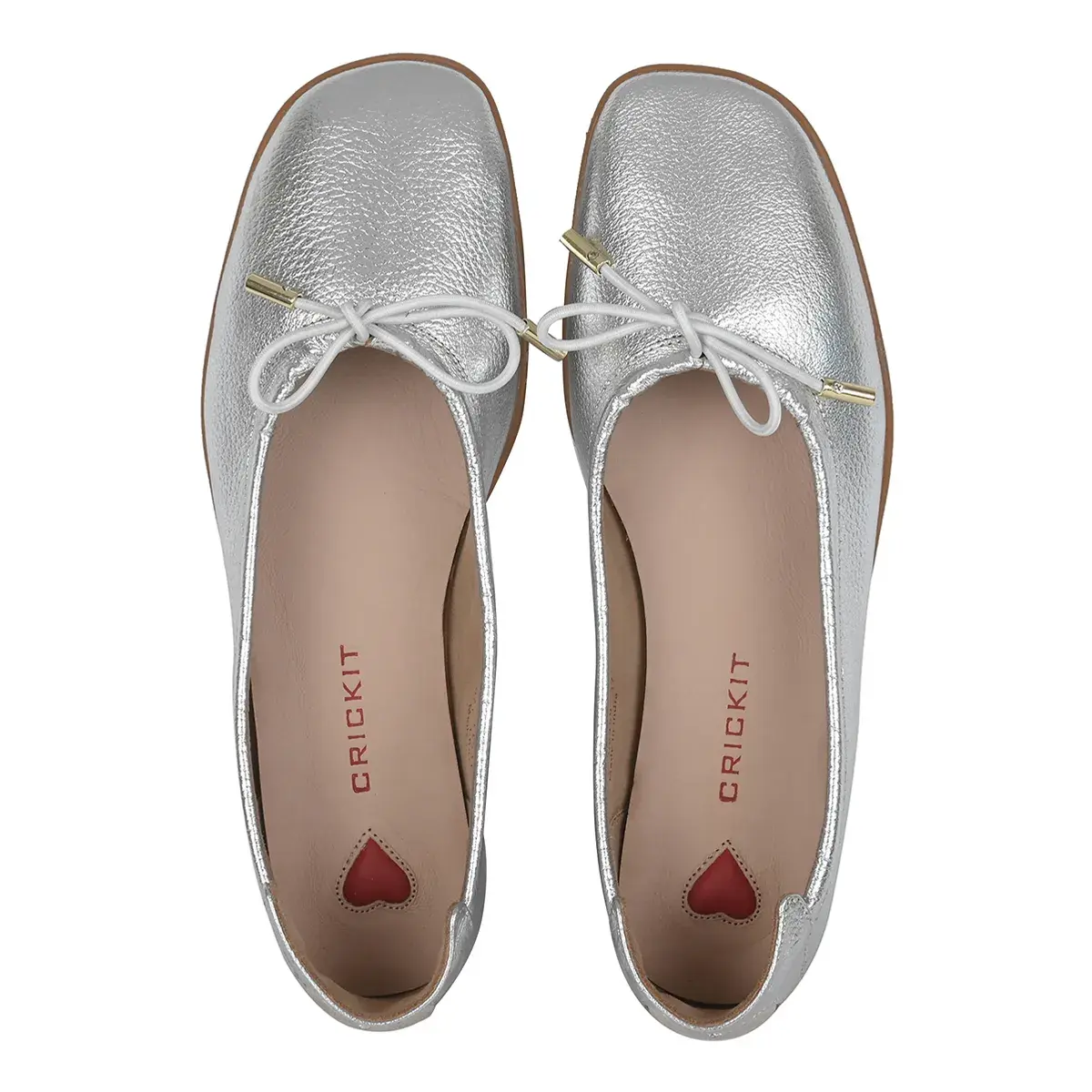 Silberne Ballerinas aus Leder mit Herz
