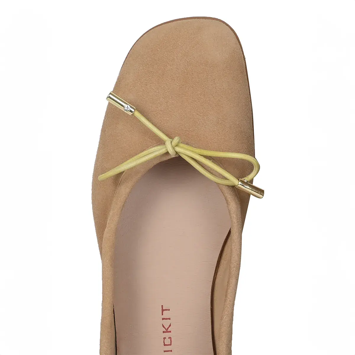 Ballerinas aus Wildleder mit Herzdetail