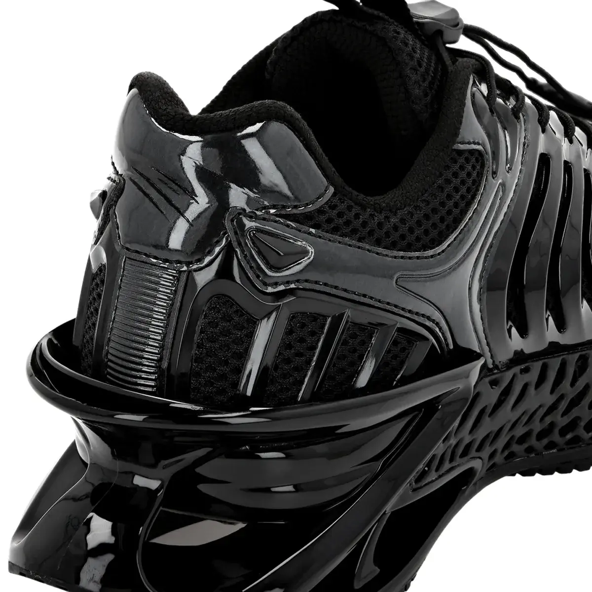 Futuristische Runner Sneakers mit klobiger Sohle