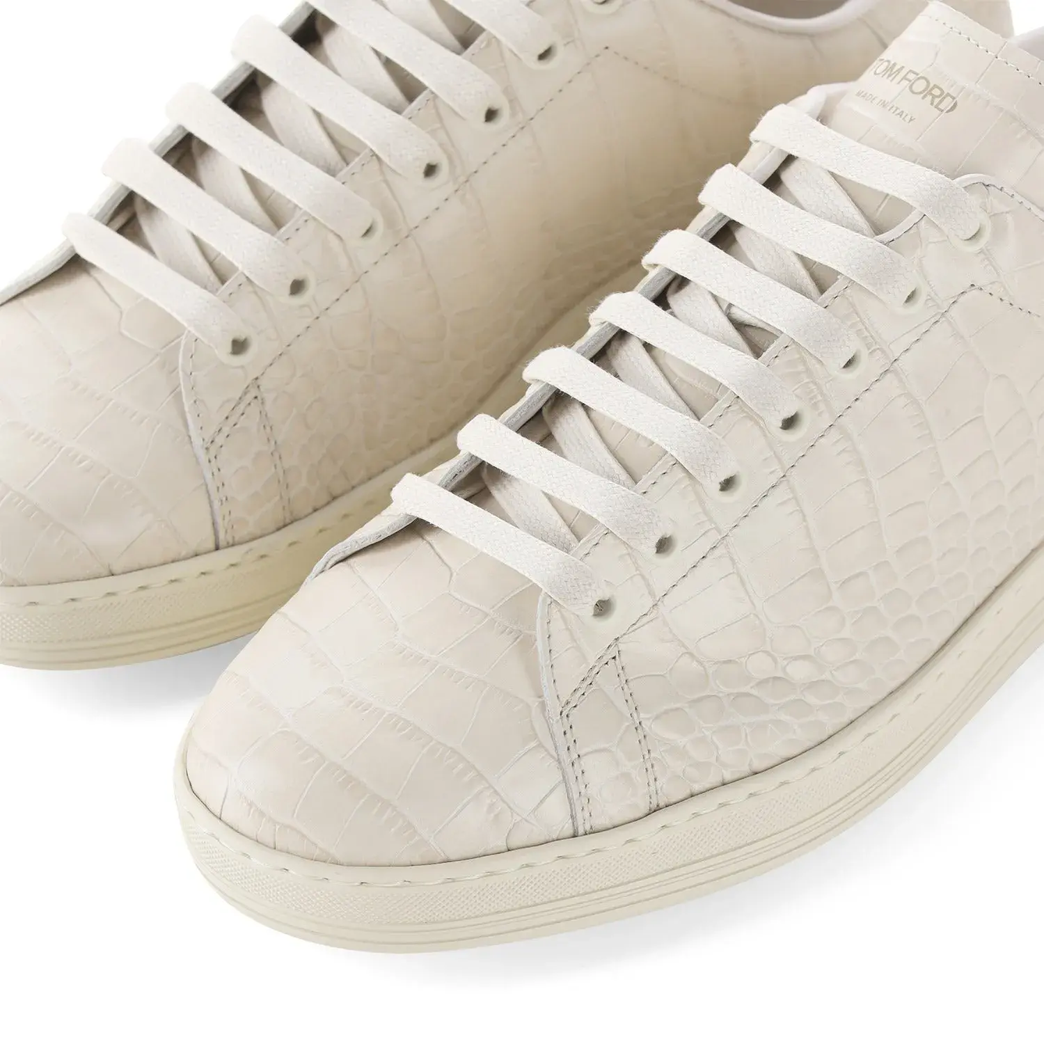 Strukturierte, cremeweiße Leder-Sneakers