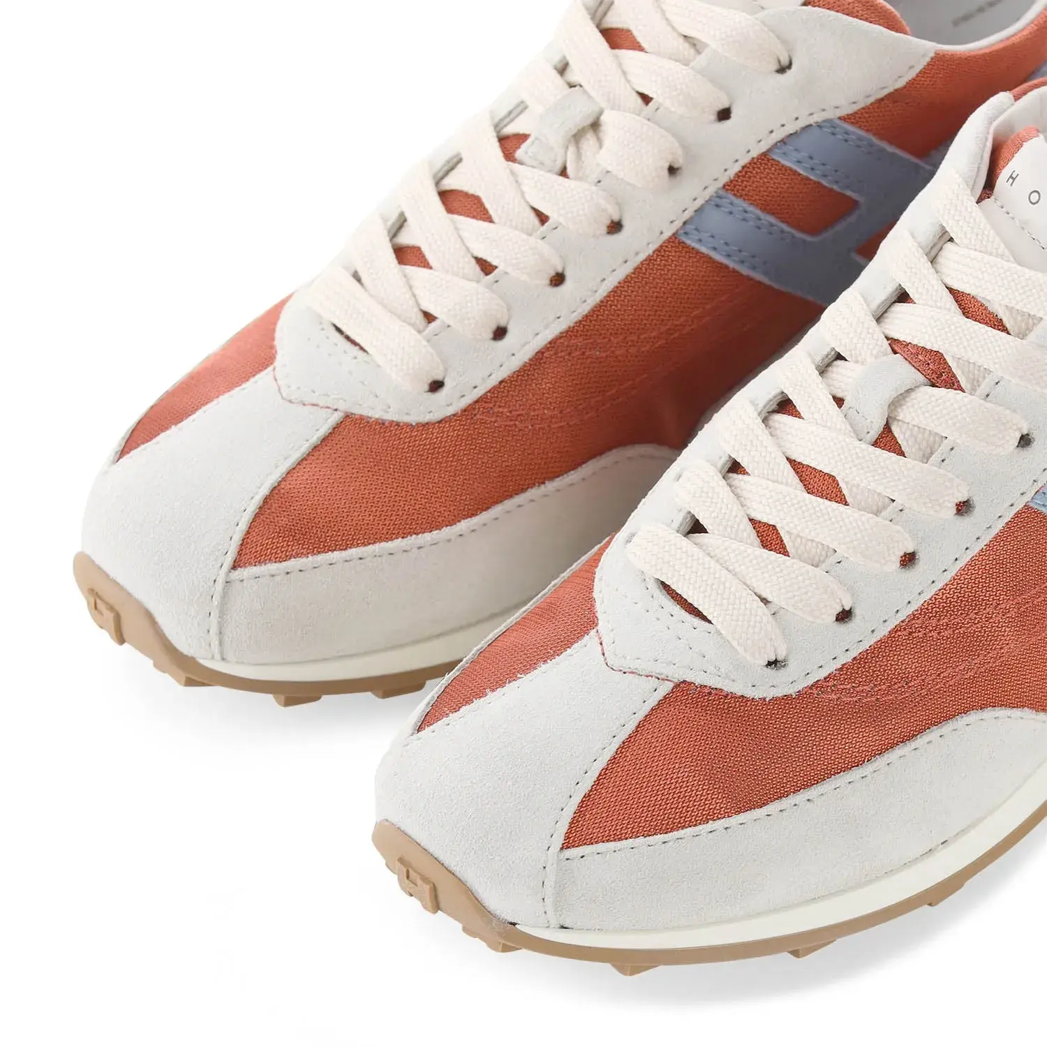 Retro-inspirierter Low-Top-Sneaker