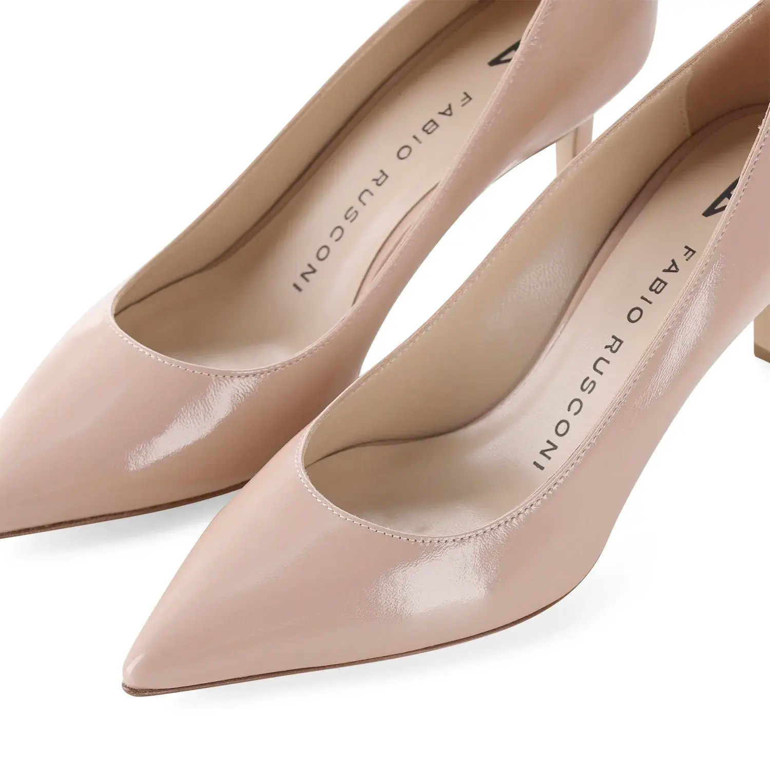 Elegante spitze Pumps aus Leder