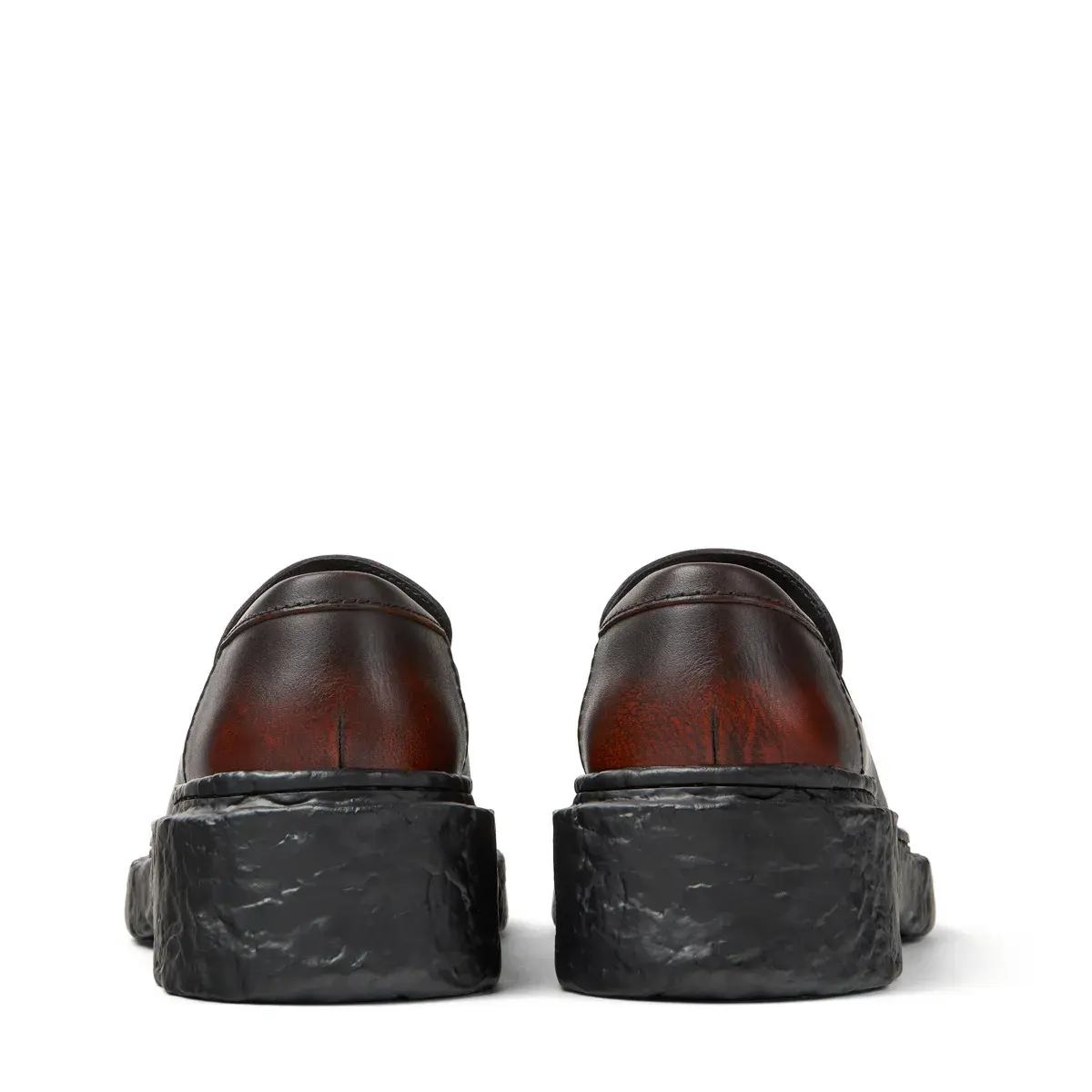 Braune Leder Loafers mit Klobiger Sohle