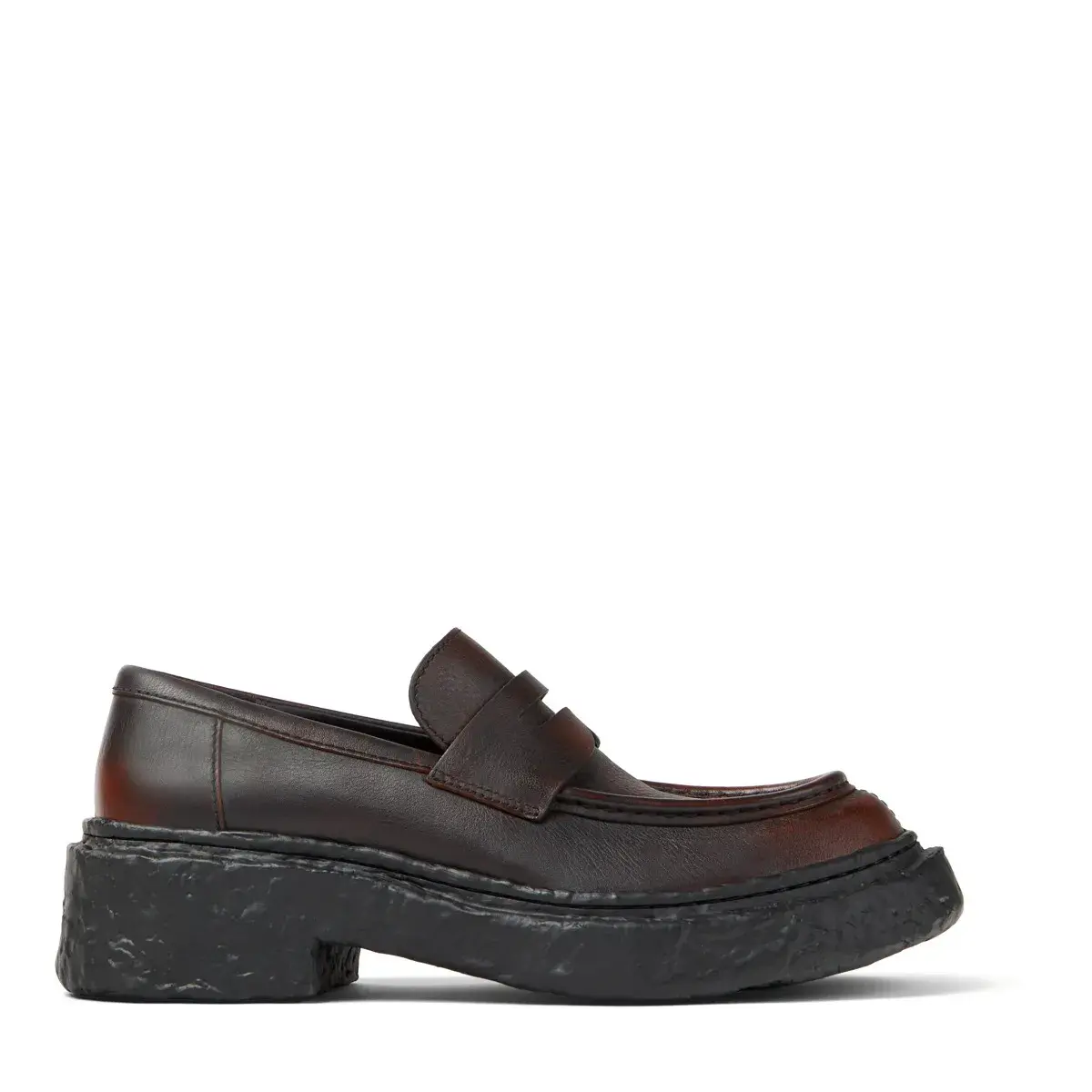 Braune Leder Loafers mit Klobiger Sohle