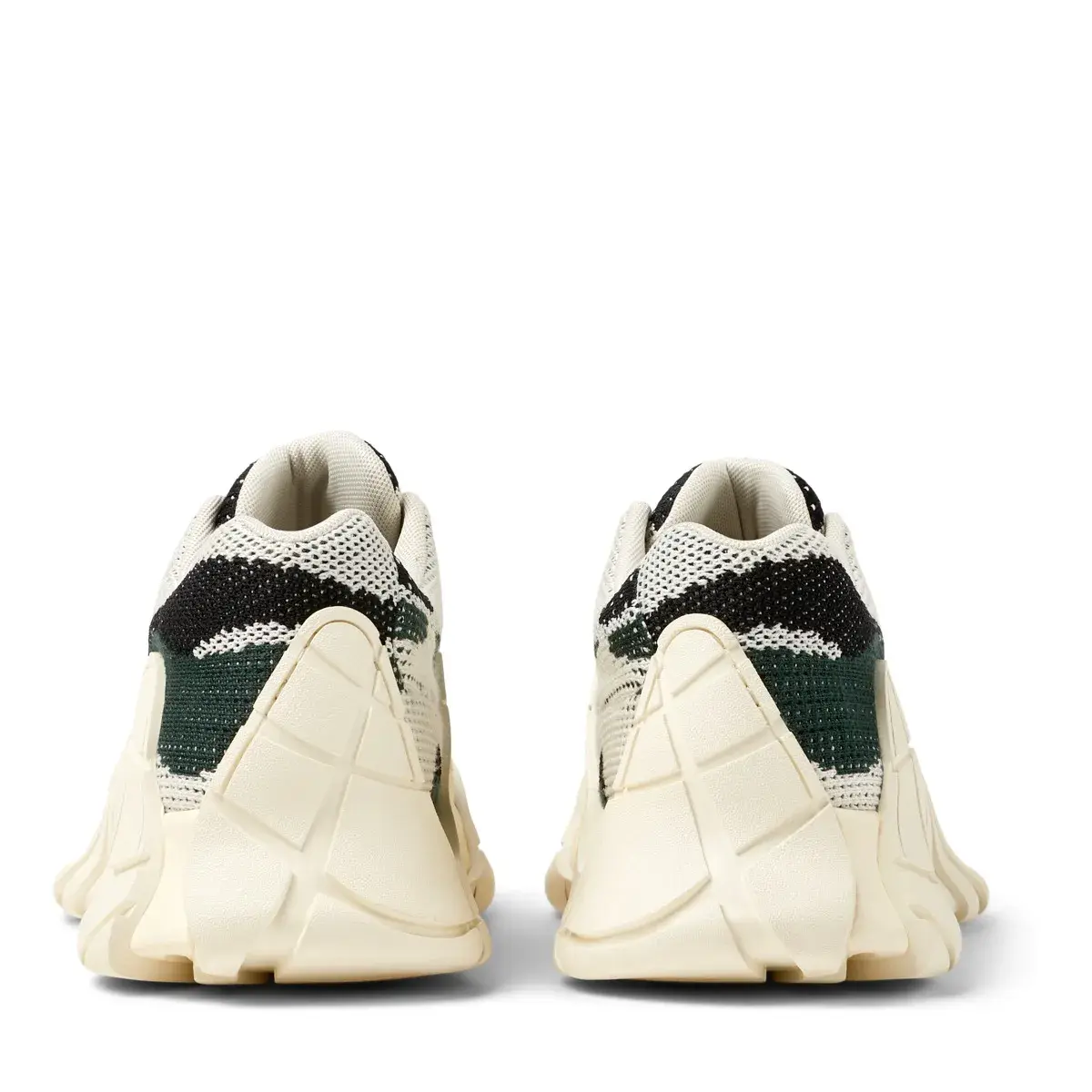 Ausgefallene, klobige Strick-Sneakers