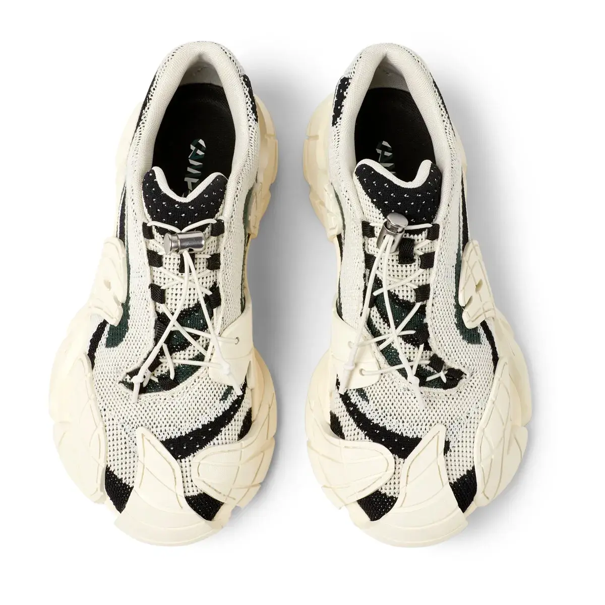 Ausgefallene, klobige Strick-Sneakers