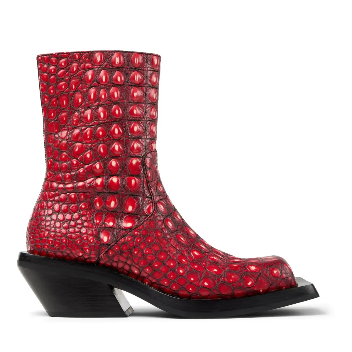 Rote Stiefeletten mit Kroko-Prägung