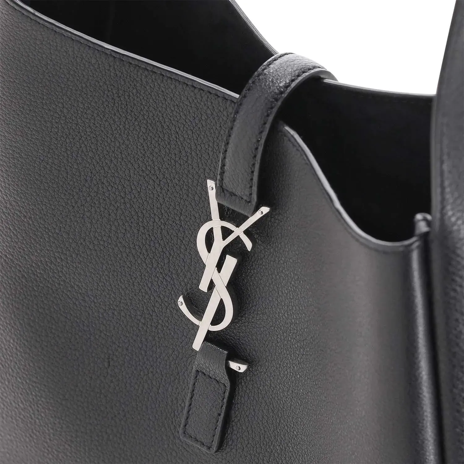 Leder Hobo Tasche mit YSL Hakenverschluss