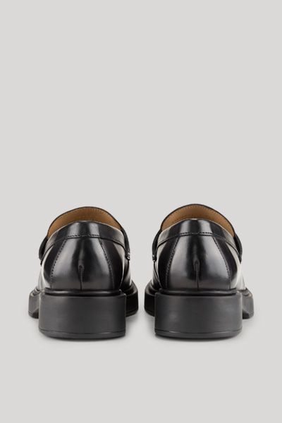 Schwarze Leder Penny Loafer mit Krokoprägung