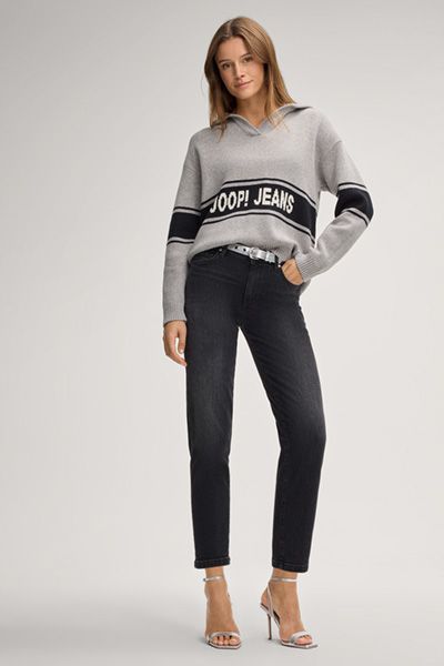 Tapered High-Waisted Jeans