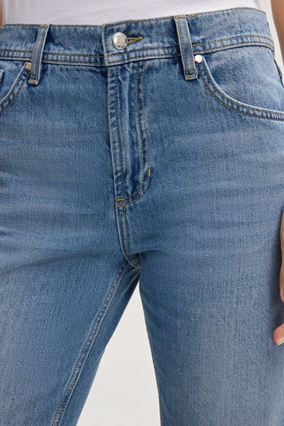 Gerade Jeans mit hoher Taille