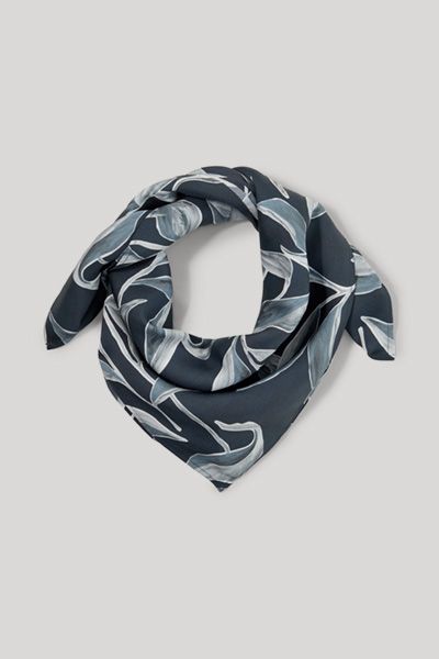 Marineblaues Bandana-Tuch mit Blumendruck
