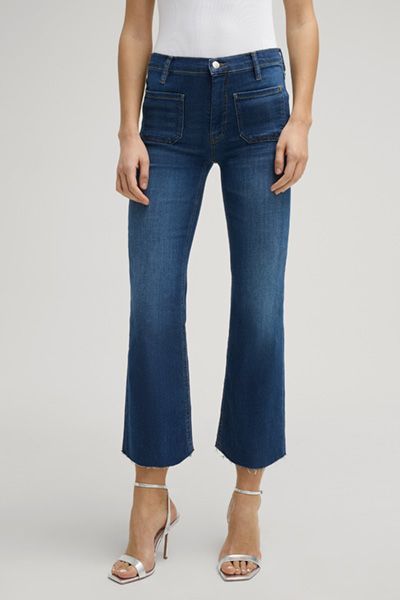 Bootcut Cropped Jeans mit aufgesetzten Taschen