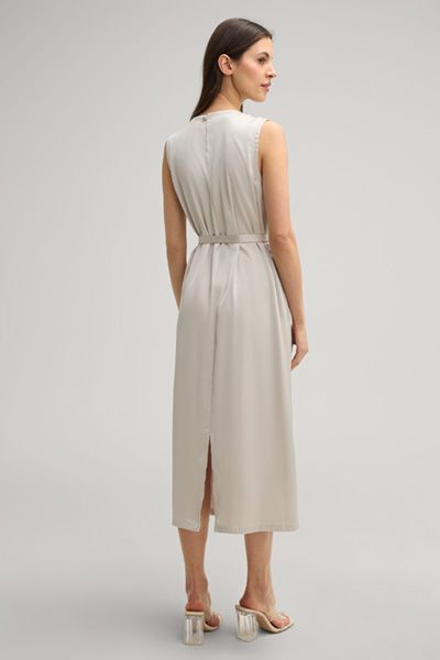 Elegantes ärmelloses Satin-Midikleid