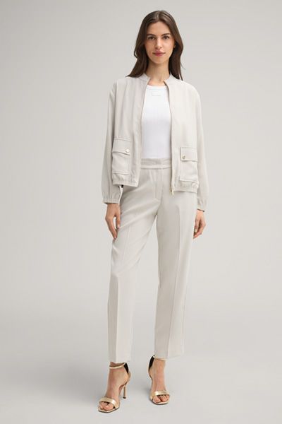 Cropped Crêpe Hose mit Logo-Bund