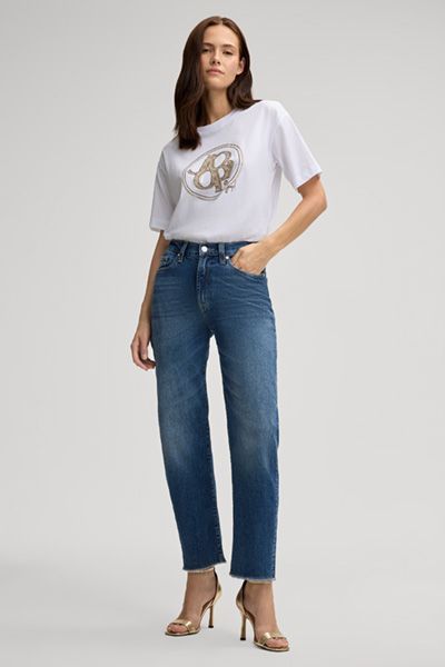 Jeans mit hoher Taille und konischer Passform