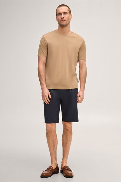 Klassische Bundfalten-Shorts mit Gürtel