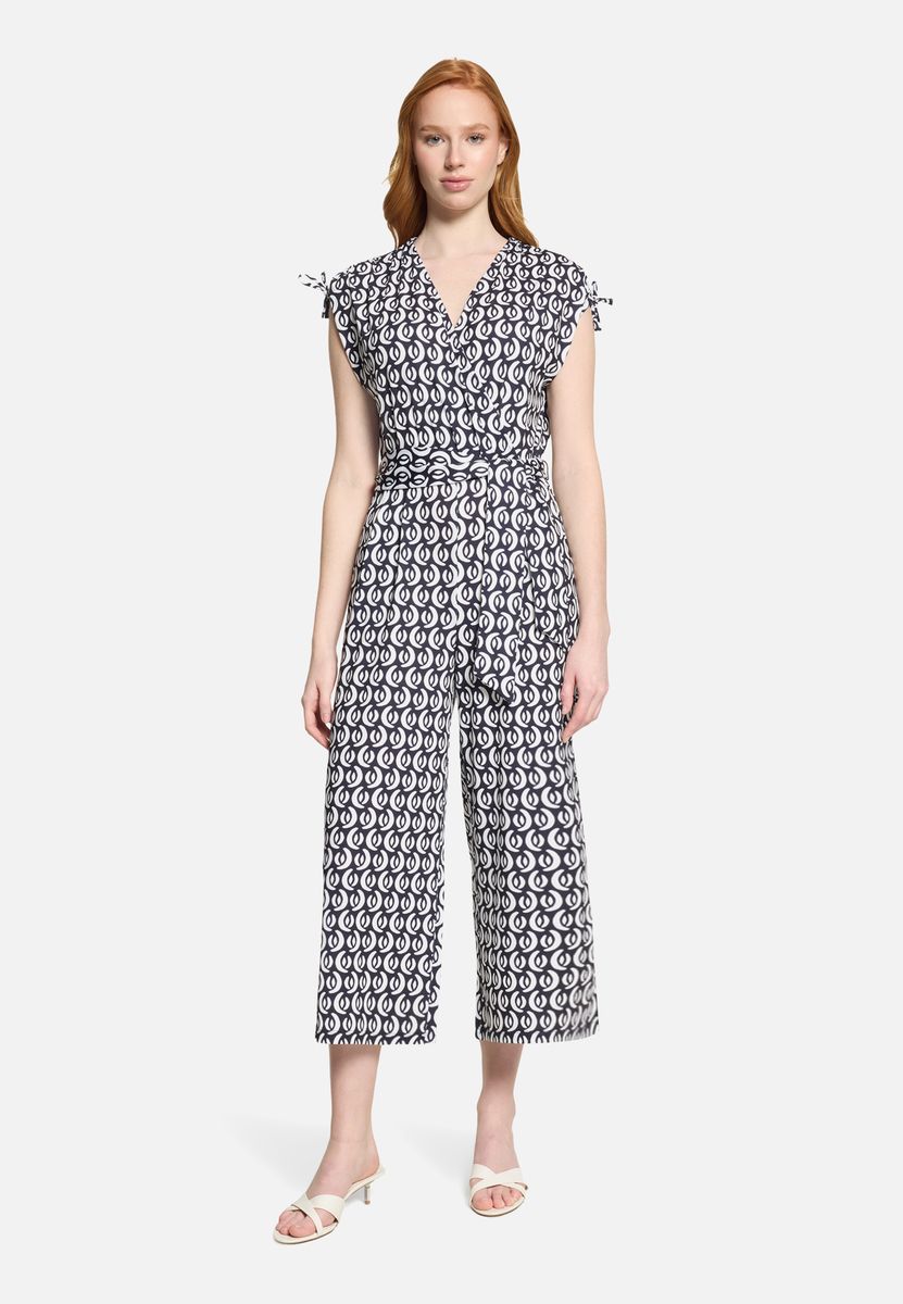 Jumpsuit mit Eingrifftaschen