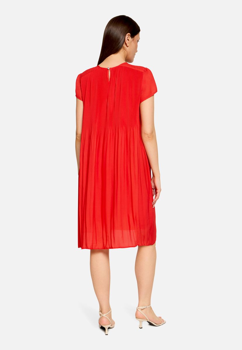 Plisseekleid mit großem Blumenmuster