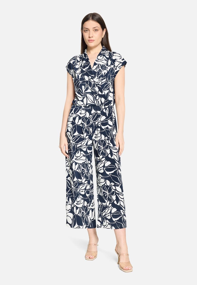 Floral bedruckter Jumpsuit mit weitem Bein