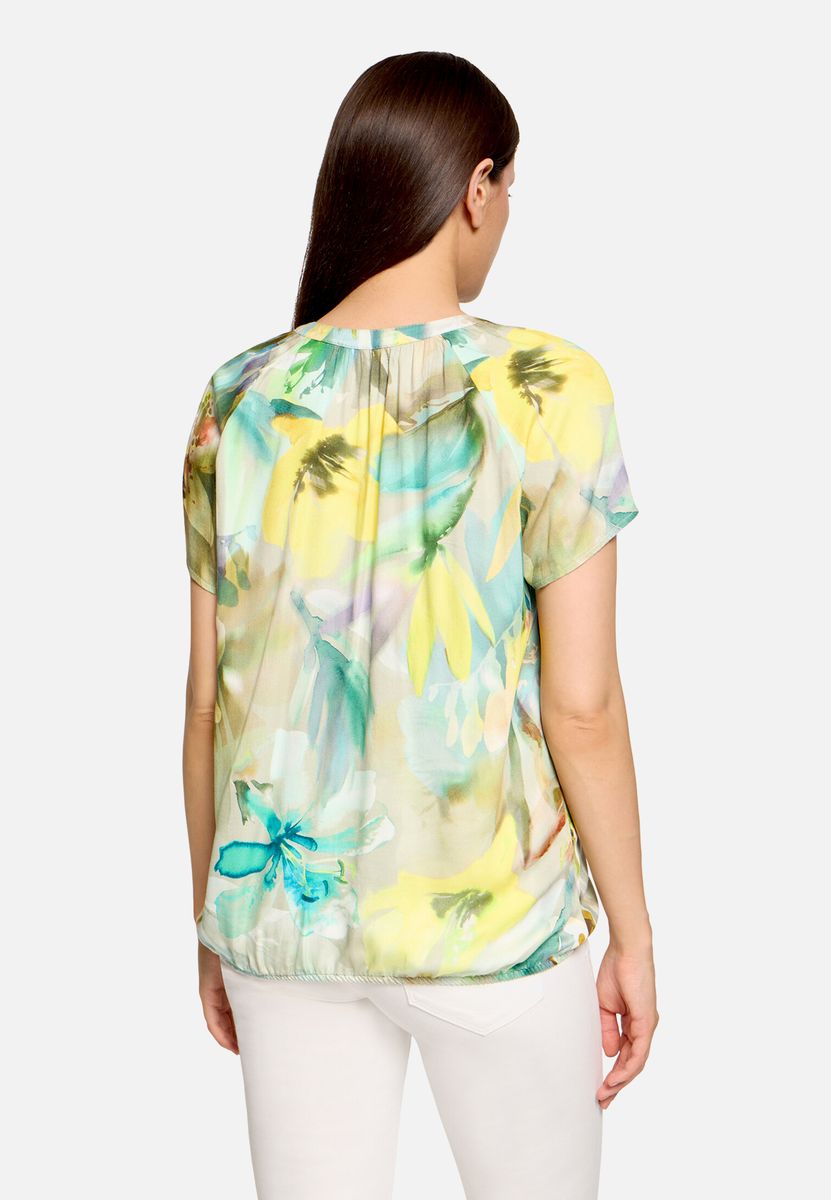 Fließende Satinbluse mit Blumenprint