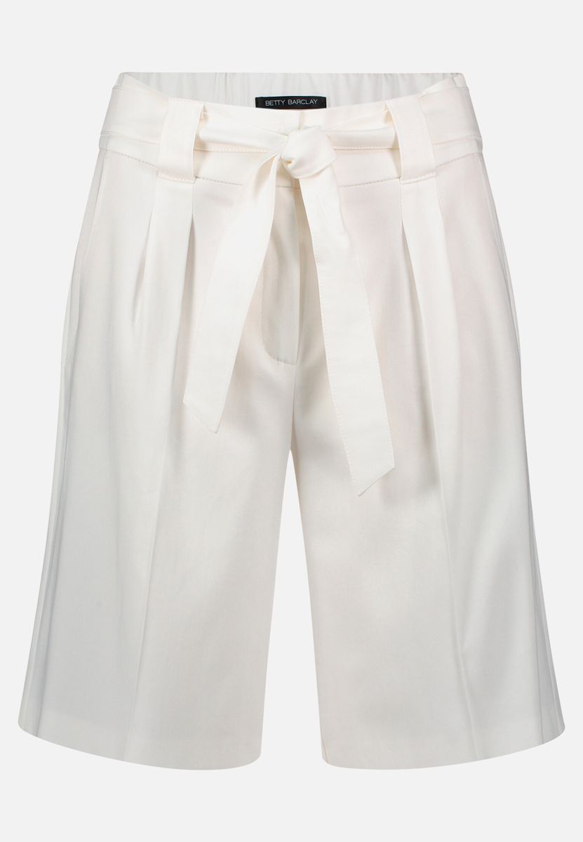 Shorts mit Bundfalten