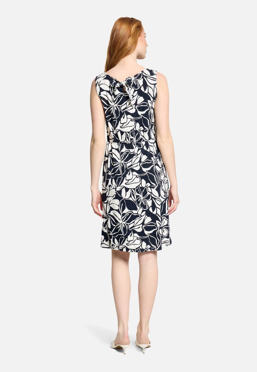 Ärmelloses Sommerkleid mit Blumenmuster