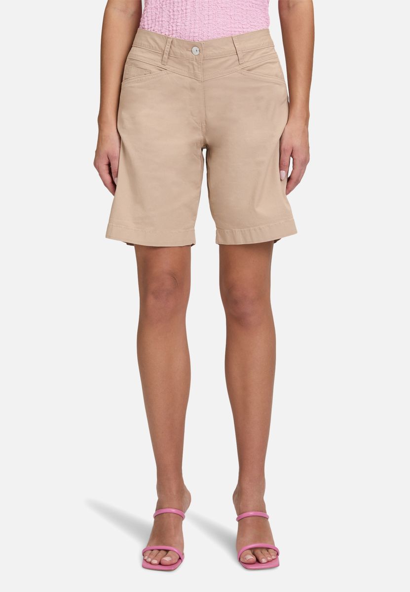 Sommerhose mit Eingrifftaschen