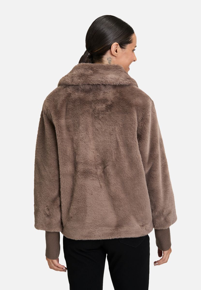 Outdoorjacke mit Plüsch