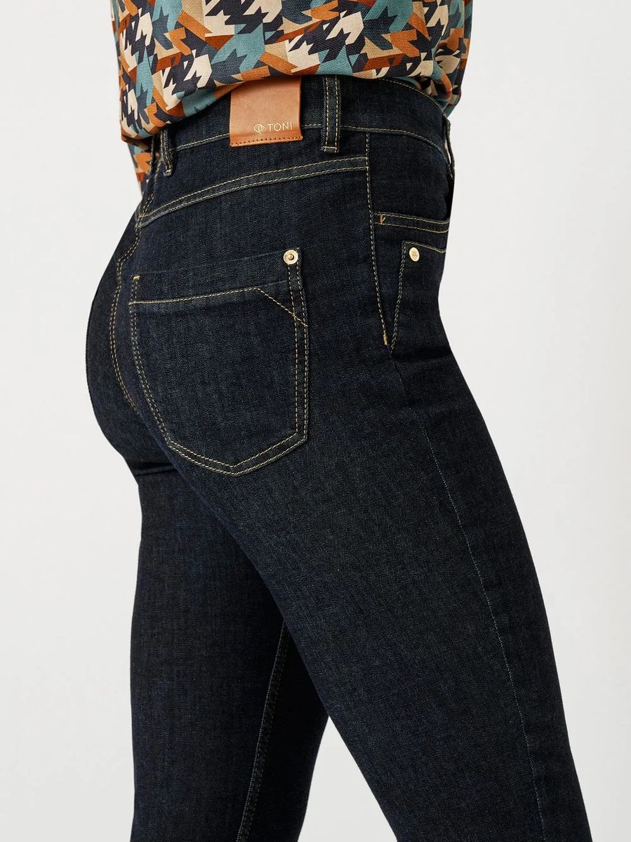 Schmale High-Waist Jeans aus Denim