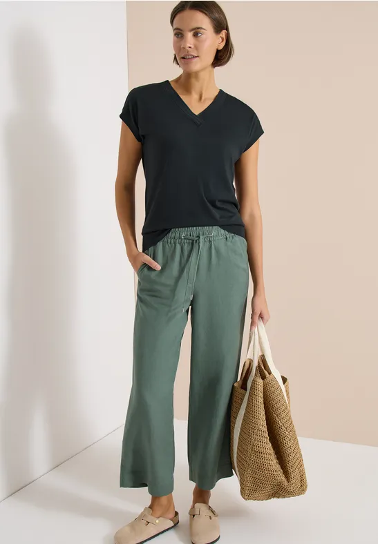 Cecil Damen Kurzarm Shirt mit V-Neck in Unifarbe in Grün, Gr: L
