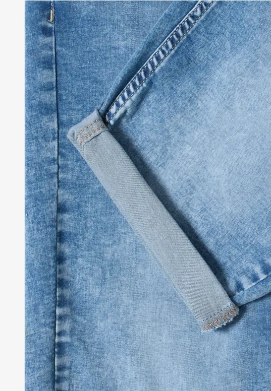 Cecil Damen Straight Leg Jeansshorts im Slim Fit in Blau, Gr: 25
