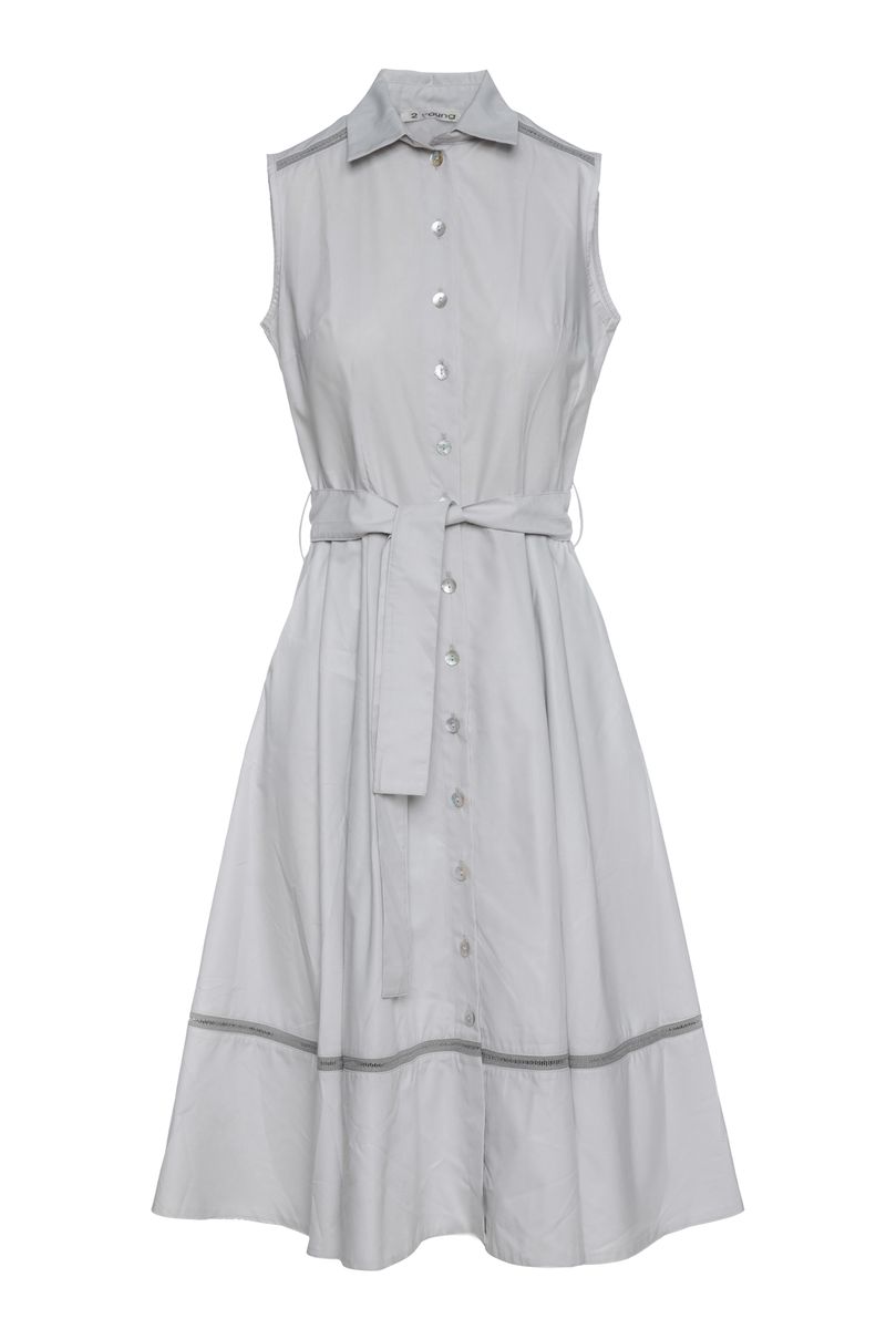 Graues Kleid mit Knopfleiste